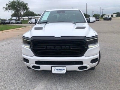 2020 RAM 1500 Laramie Crew Cab 4x2 5'7' Box