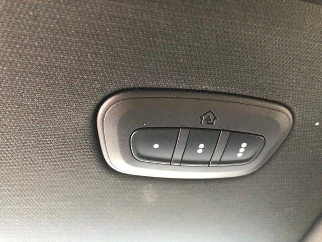 2020 RAM 1500 Laramie Crew Cab 4x2 5'7' Box