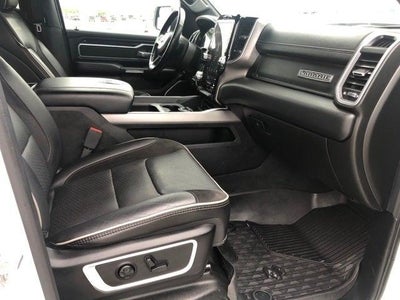2020 RAM 1500 Laramie Crew Cab 4x2 5'7' Box