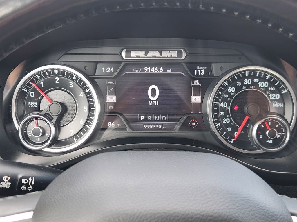 2022 RAM 1500 Laramie Crew Cab 4x2 5'7' Box