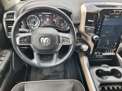 2022 RAM 1500 Laramie Crew Cab 4x2 5'7' Box