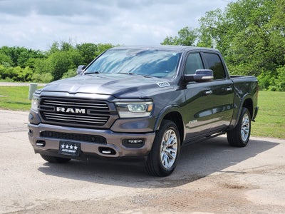 2022 RAM 1500 Laramie Crew Cab 4x2 5'7' Box