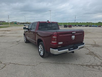 2020 RAM 1500 Laramie Longhorn Crew Cab 4x2 5'7' Box