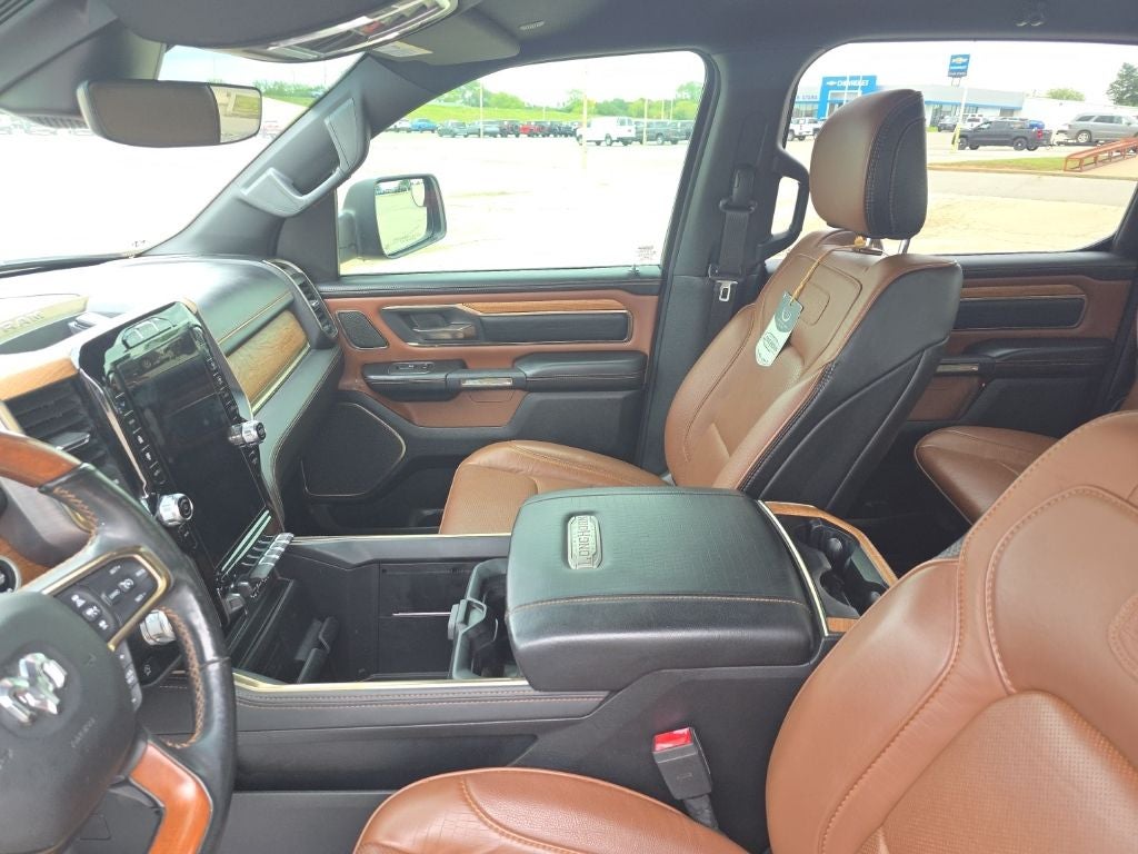 2020 RAM 1500 Laramie Longhorn Crew Cab 4x2 5'7' Box