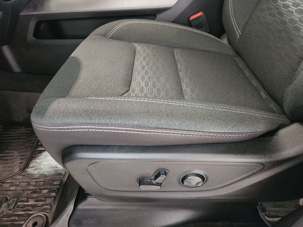 2025 RAM 1500 Lone Star Crew Cab 4x4 5'7' Box