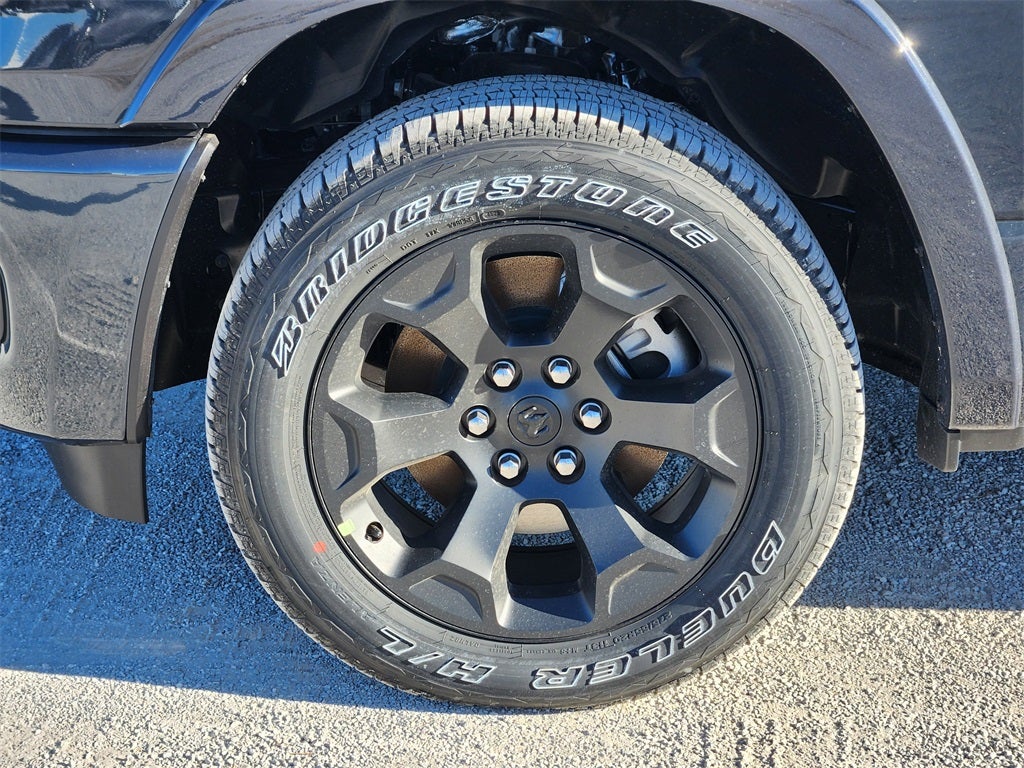 2026 RAM Ram 1500 RAM 1500 LONE STAR CREW CAB 4X4 5'7' BOX