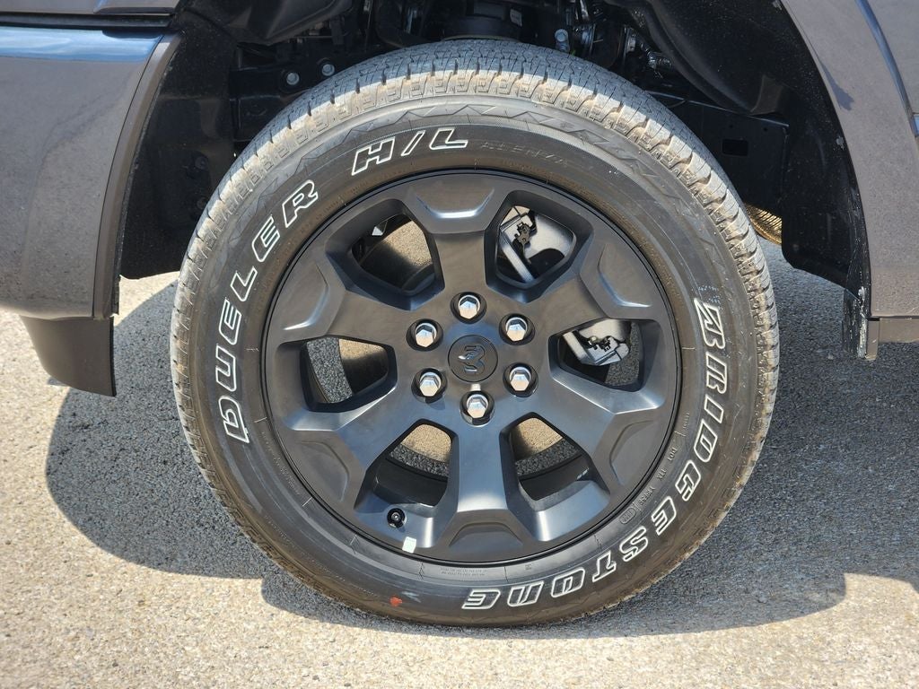 2026 RAM 1500 Big Horn Crew Cab 4x4 5'7' Box