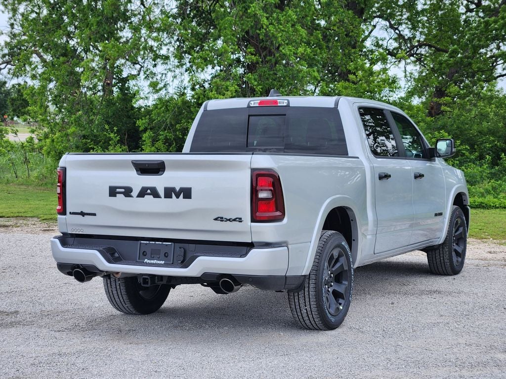 2026 RAM Ram 1500 RAM 1500 LONE STAR CREW CAB 4X4 5'7' BOX