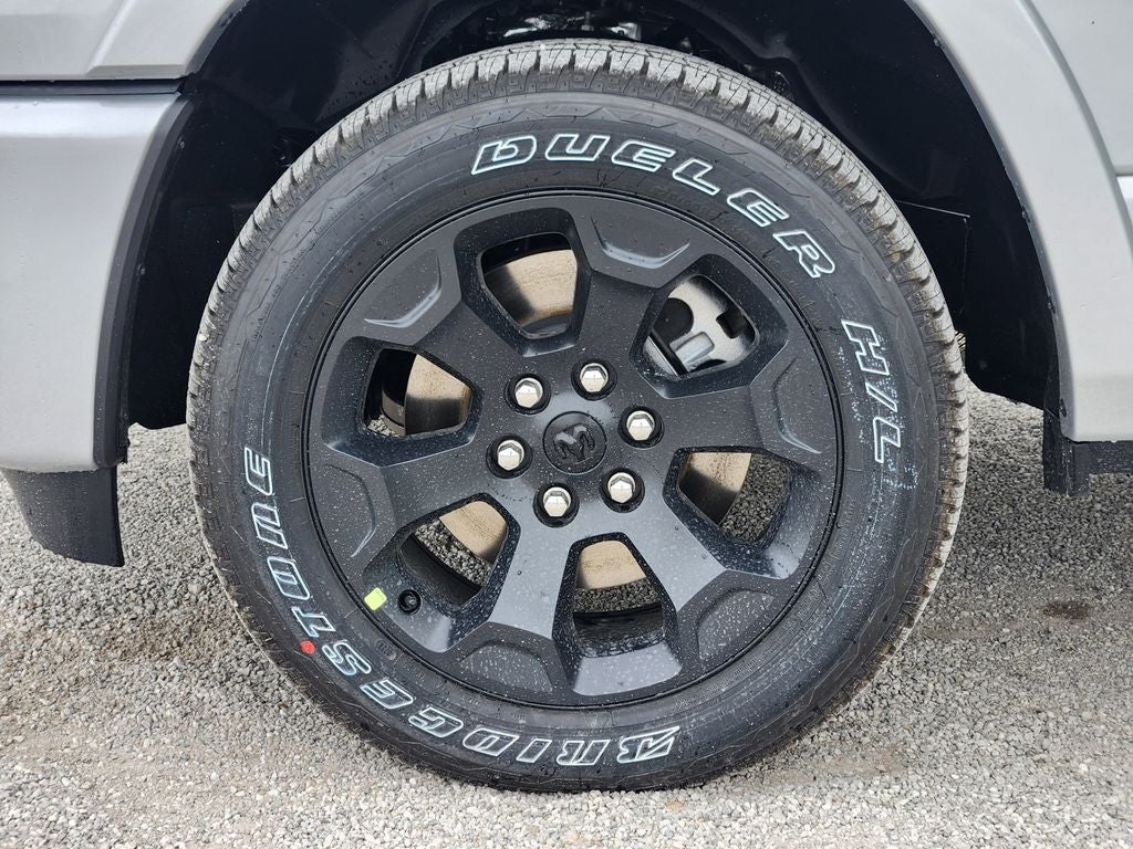 2026 RAM Ram 1500 RAM 1500 LONE STAR CREW CAB 4X4 5'7' BOX