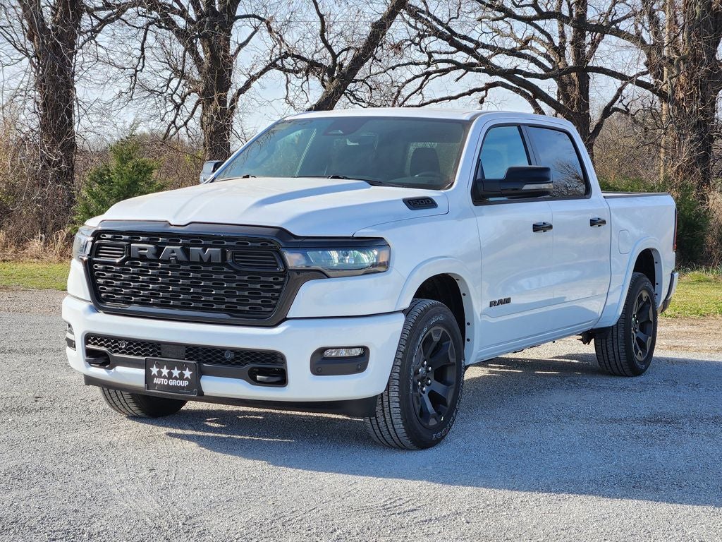 2026 RAM Ram 1500 RAM 1500 LONE STAR CREW CAB 4X4 5'7' BOX