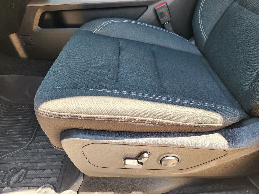 2025 RAM 1500 Lone Star Crew Cab 4x4 5'7' Box