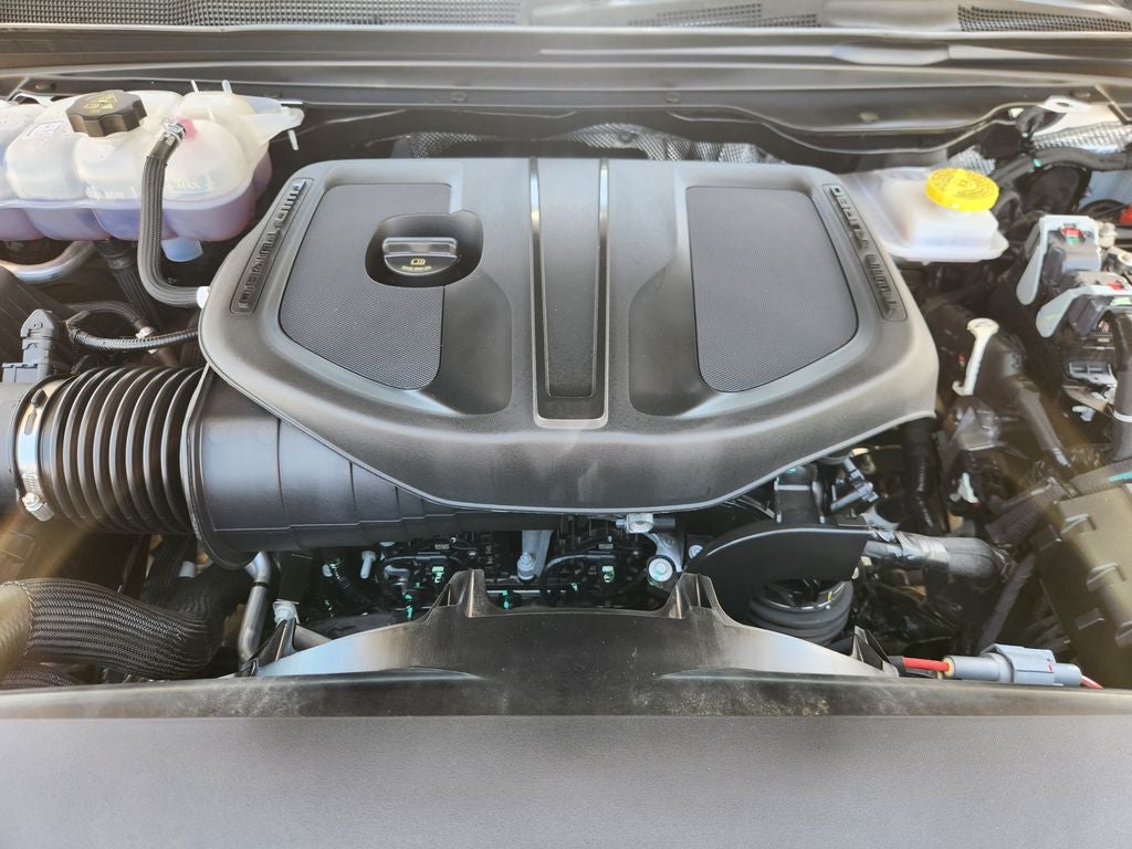 2025 RAM 1500 Lone Star Crew Cab 4x4 5'7' Box