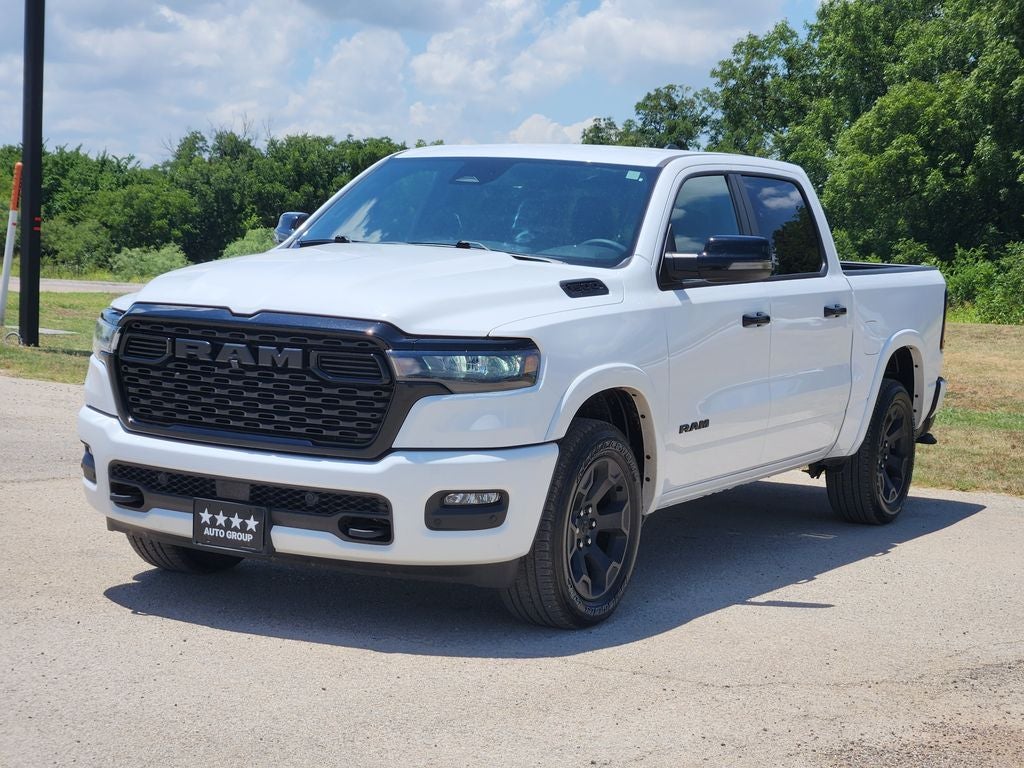 2025 RAM 1500 Lone Star Crew Cab 4x4 5'7' Box