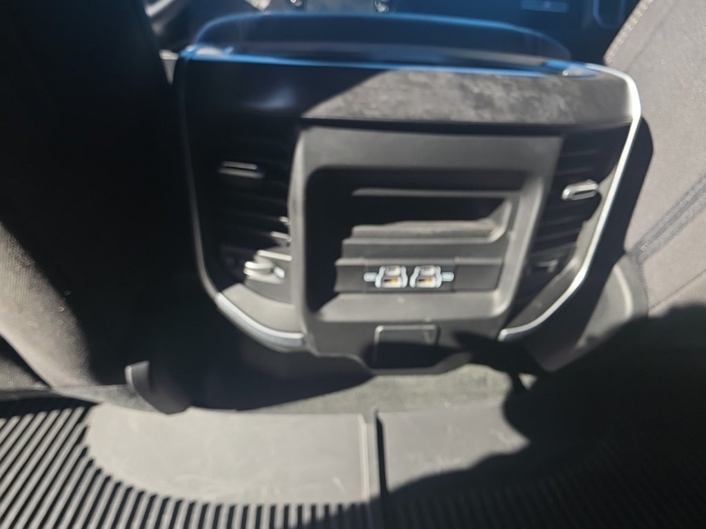 2023 RAM 1500 Lone Star Crew Cab 4x4 5'7' Box