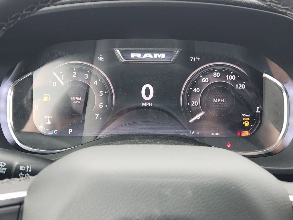 2026 RAM Ram 1500 RAM 1500 LONE STAR CREW CAB 4X4 5'7' BOX