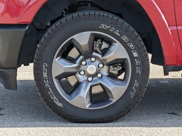 2022 RAM 1500 Big Horn Crew Cab 4x4 5'7' Box