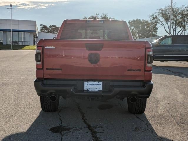 2022 RAM 1500 Big Horn Crew Cab 4x4 5'7' Box