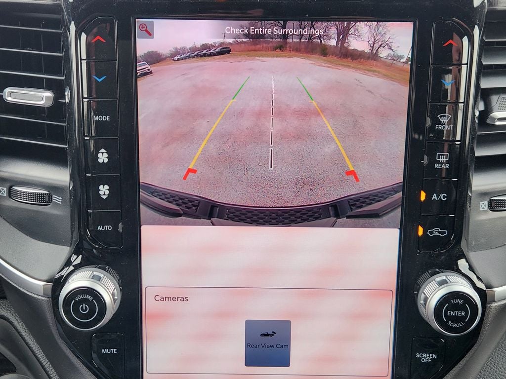 2026 RAM Ram 1500 RAM 1500 LONE STAR CREW CAB 4X4 5'7' BOX