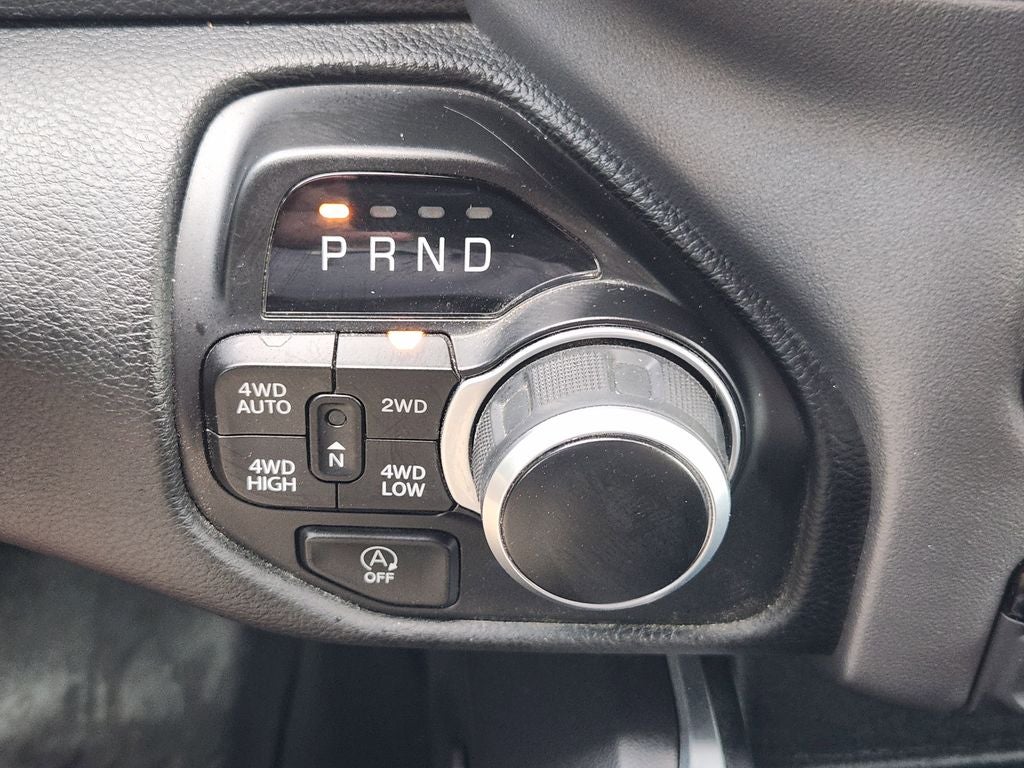 2023 RAM 1500 Lone Star Crew Cab 4x4 5'7' Box