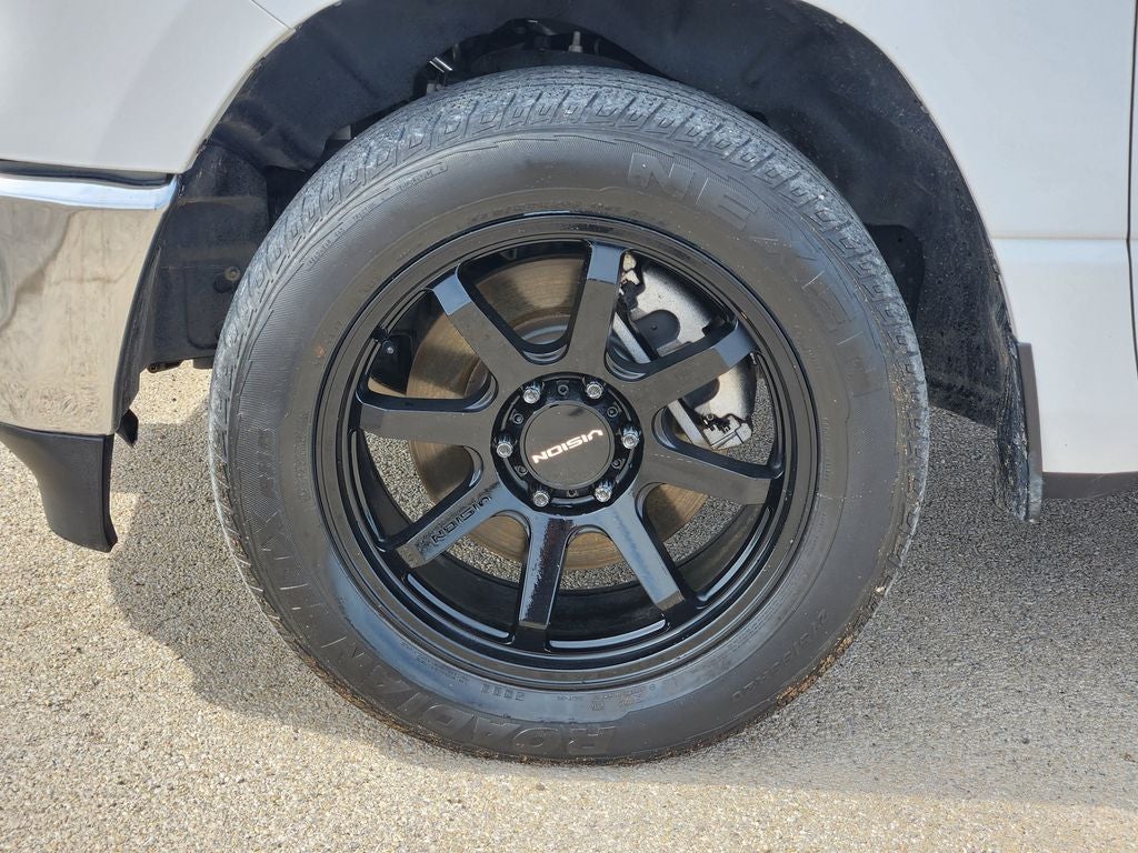 2023 RAM 1500 Lone Star Crew Cab 4x4 5'7' Box