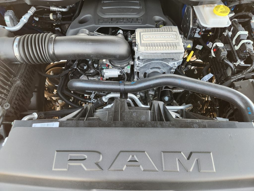 2026 RAM Ram 1500 RAM 1500 LONE STAR CREW CAB 4X4 5'7' BOX