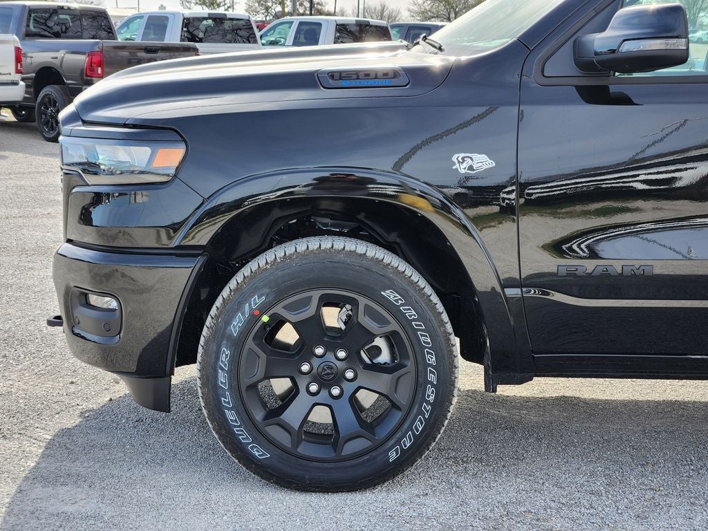 2026 RAM Ram 1500 RAM 1500 LONE STAR CREW CAB 4X4 5'7' BOX