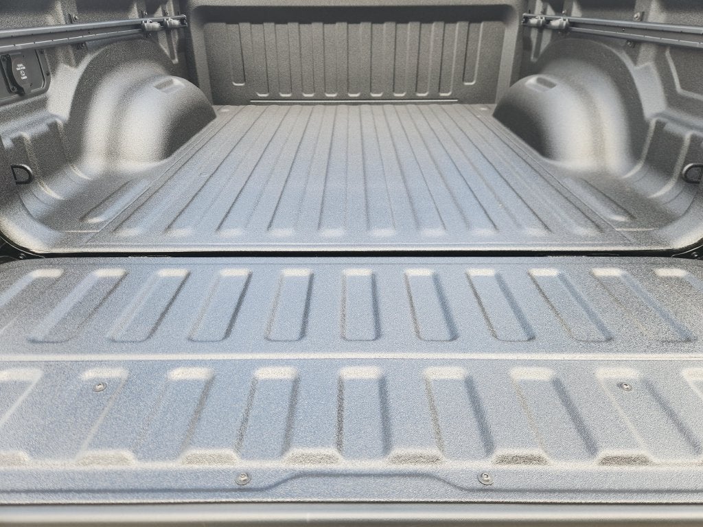 2027 RAM Ram 1500 RAM 1500 LONE STAR CREW CAB 4X4 5'7' BOX