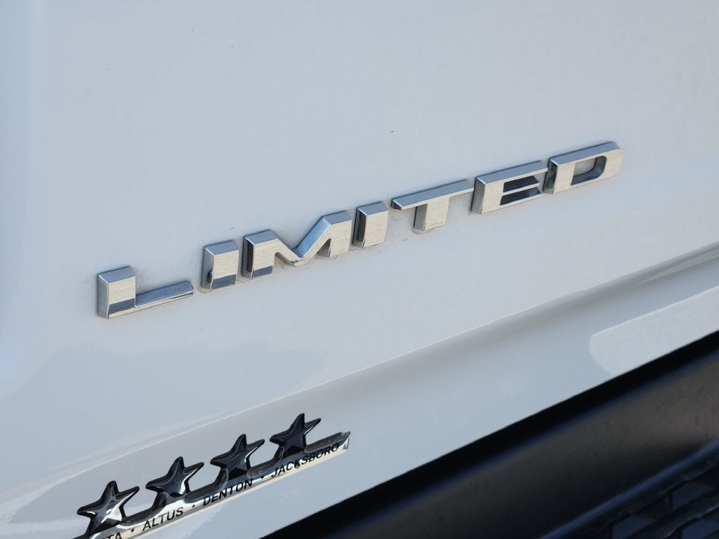 2021 RAM 1500 Limited Crew Cab 4x4 5'7' Box
