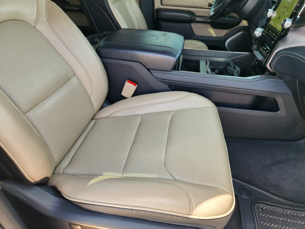 2021 RAM 1500 Limited Crew Cab 4x4 5'7' Box