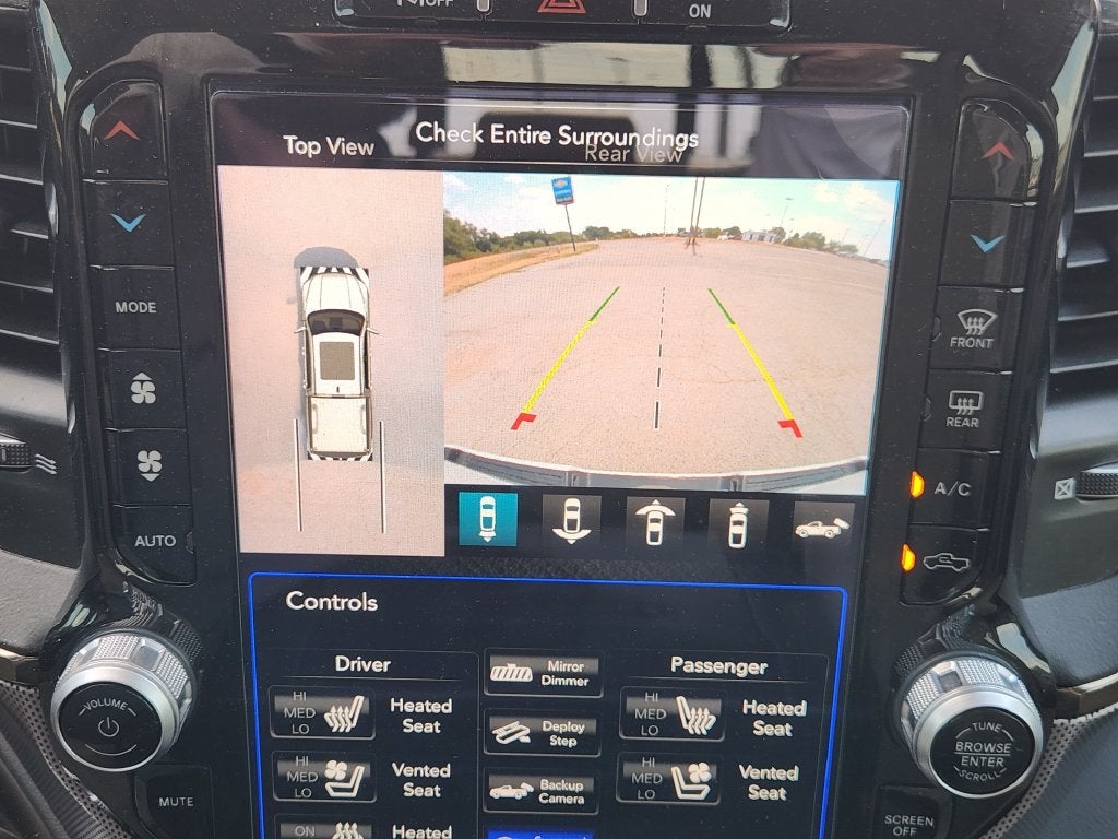 2021 RAM 1500 Limited Crew Cab 4x4 5'7' Box
