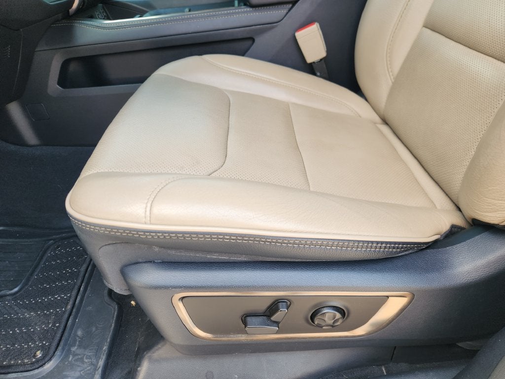 2021 RAM 1500 Limited Crew Cab 4x4 5'7' Box