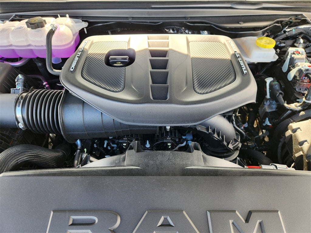 2026 RAM Ram 1500 RAM 1500 LIMITED CREW CAB 4X4 5'7' BOX