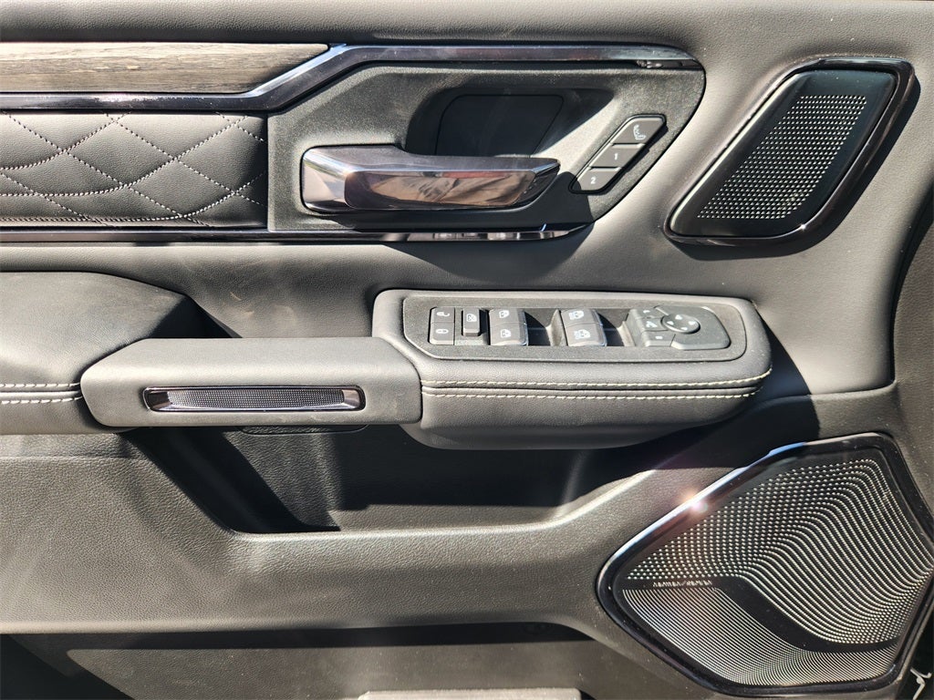 2026 RAM Ram 1500 RAM 1500 LIMITED CREW CAB 4X4 5'7' BOX