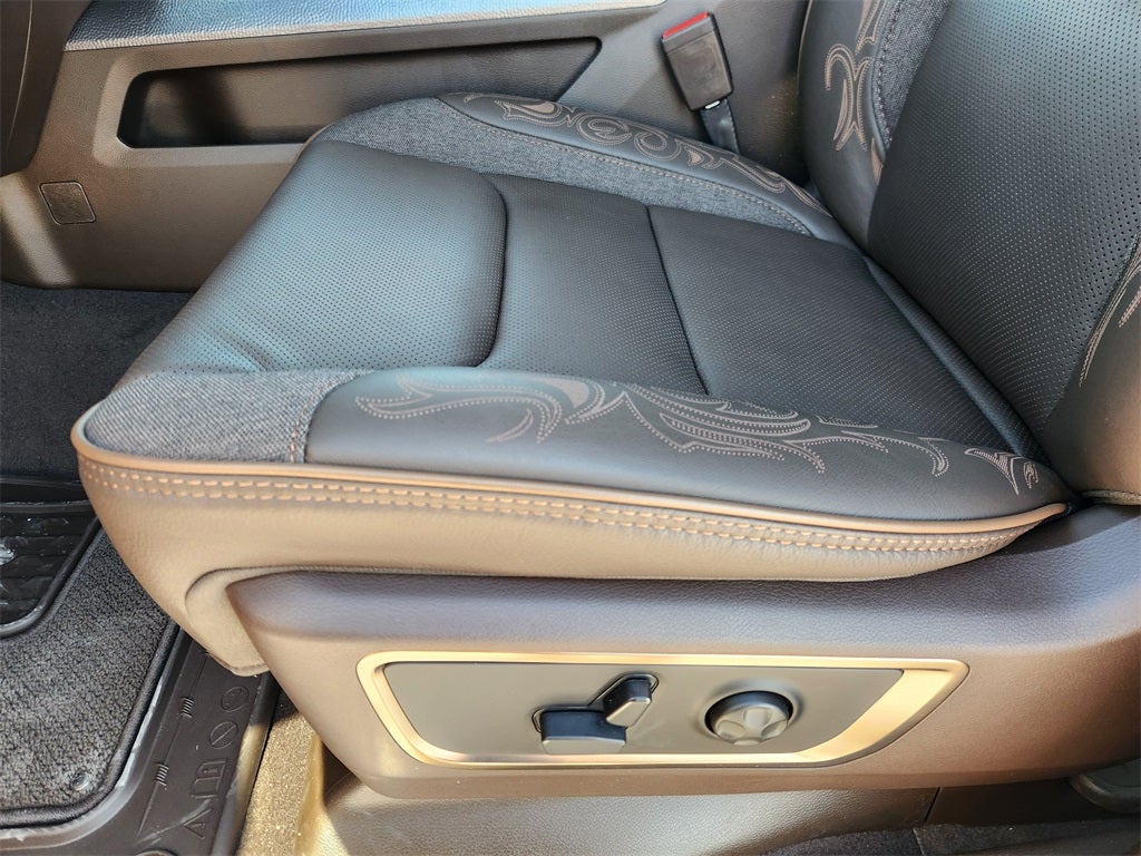 2026 RAM Ram 1500 RAM 1500 LIMITED LONGHORN CREW CAB 4X4 5'7' BOX