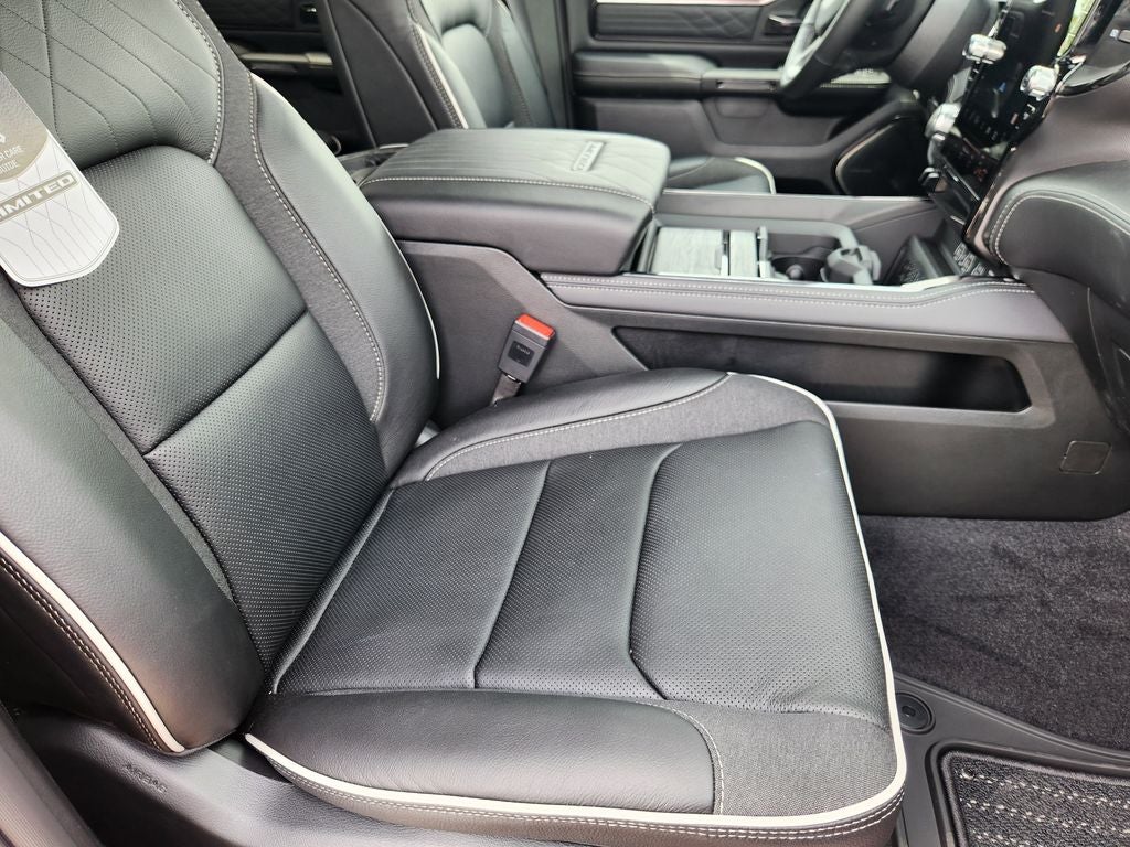 2026 RAM Ram 1500 RAM 1500 LIMITED CREW CAB 4X4 5'7' BOX