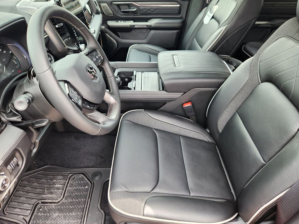 2026 RAM Ram 1500 RAM 1500 LIMITED CREW CAB 4X4 5'7' BOX