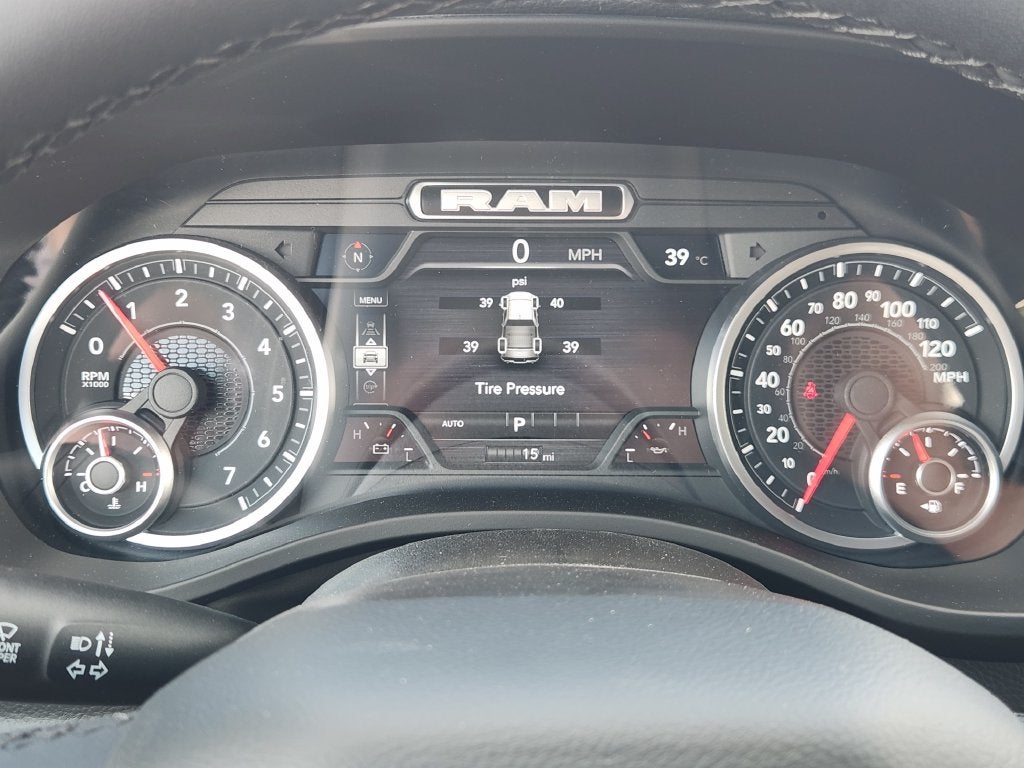 2027 RAM Ram 1500 RAM 1500 LARAMIE CREW CAB 4X4 5'7' BOX