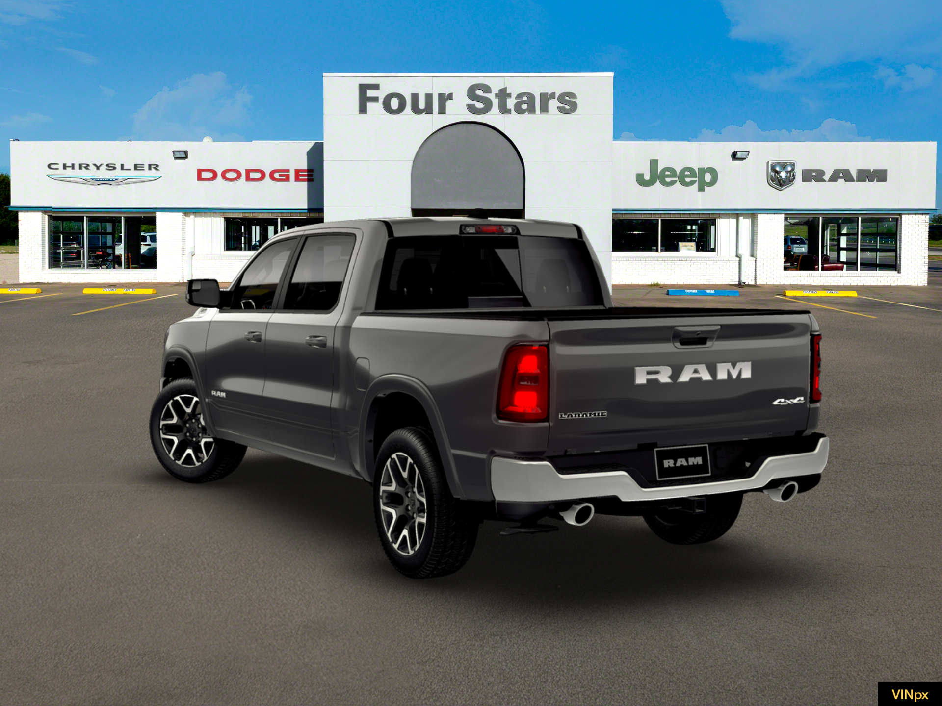 2026 RAM Ram 1500 RAM 1500 LARAMIE CREW CAB 4X4 5'7' BOX