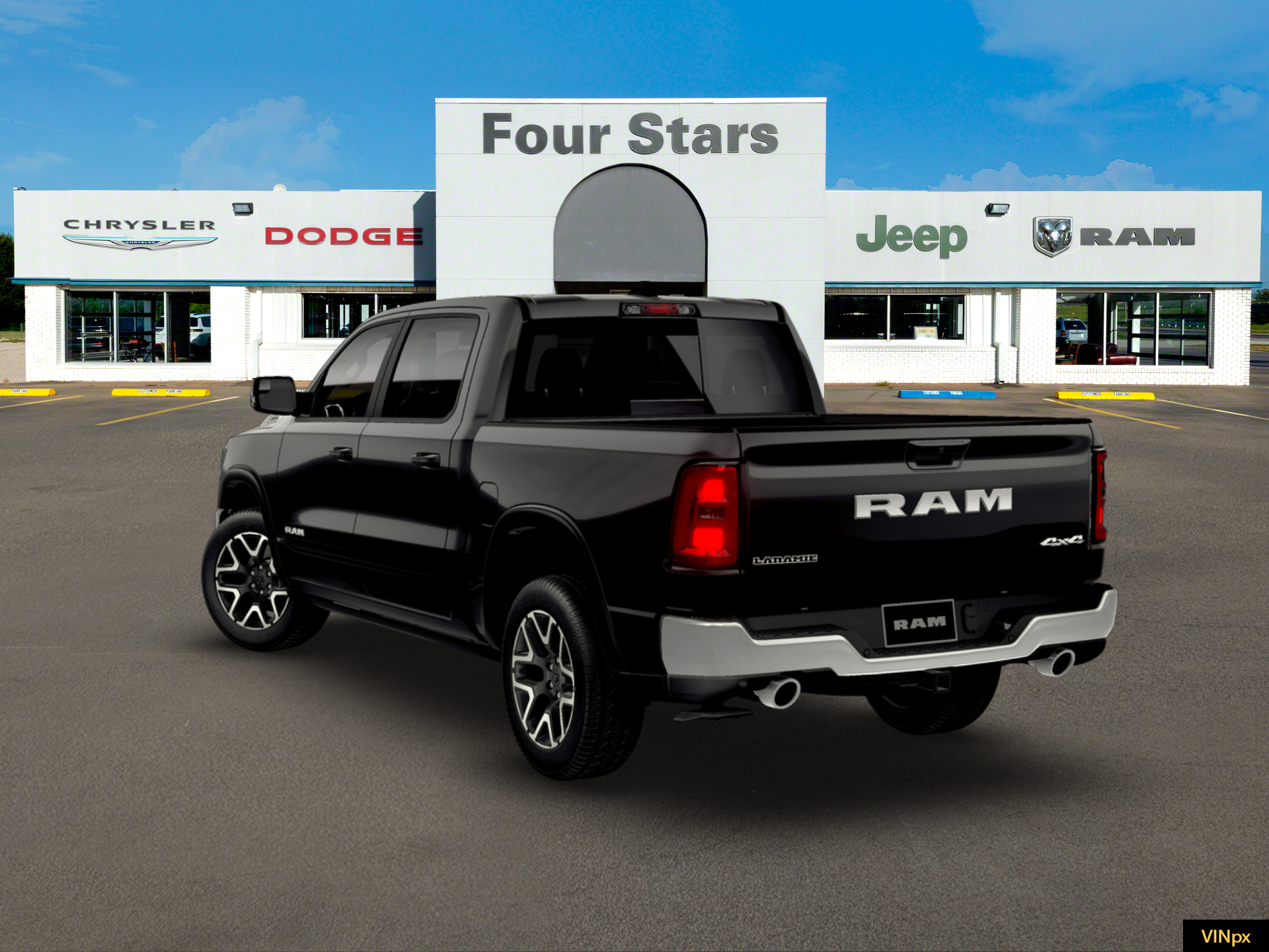 2026 RAM Ram 1500 RAM 1500 LARAMIE CREW CAB 4X4 5'7' BOX