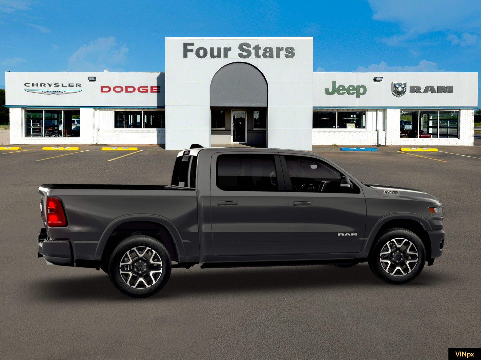 2026 RAM Ram 1500 RAM 1500 LARAMIE CREW CAB 4X4 5'7' BOX