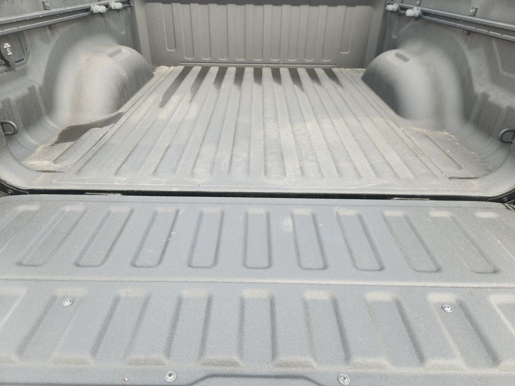 2025 RAM 1500 Laramie Crew Cab 4x4 5'7' Box