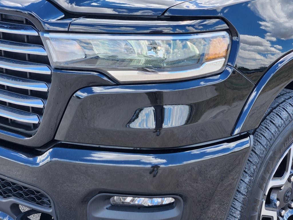 2025 RAM 1500 Laramie Crew Cab 4x4 5'7' Box