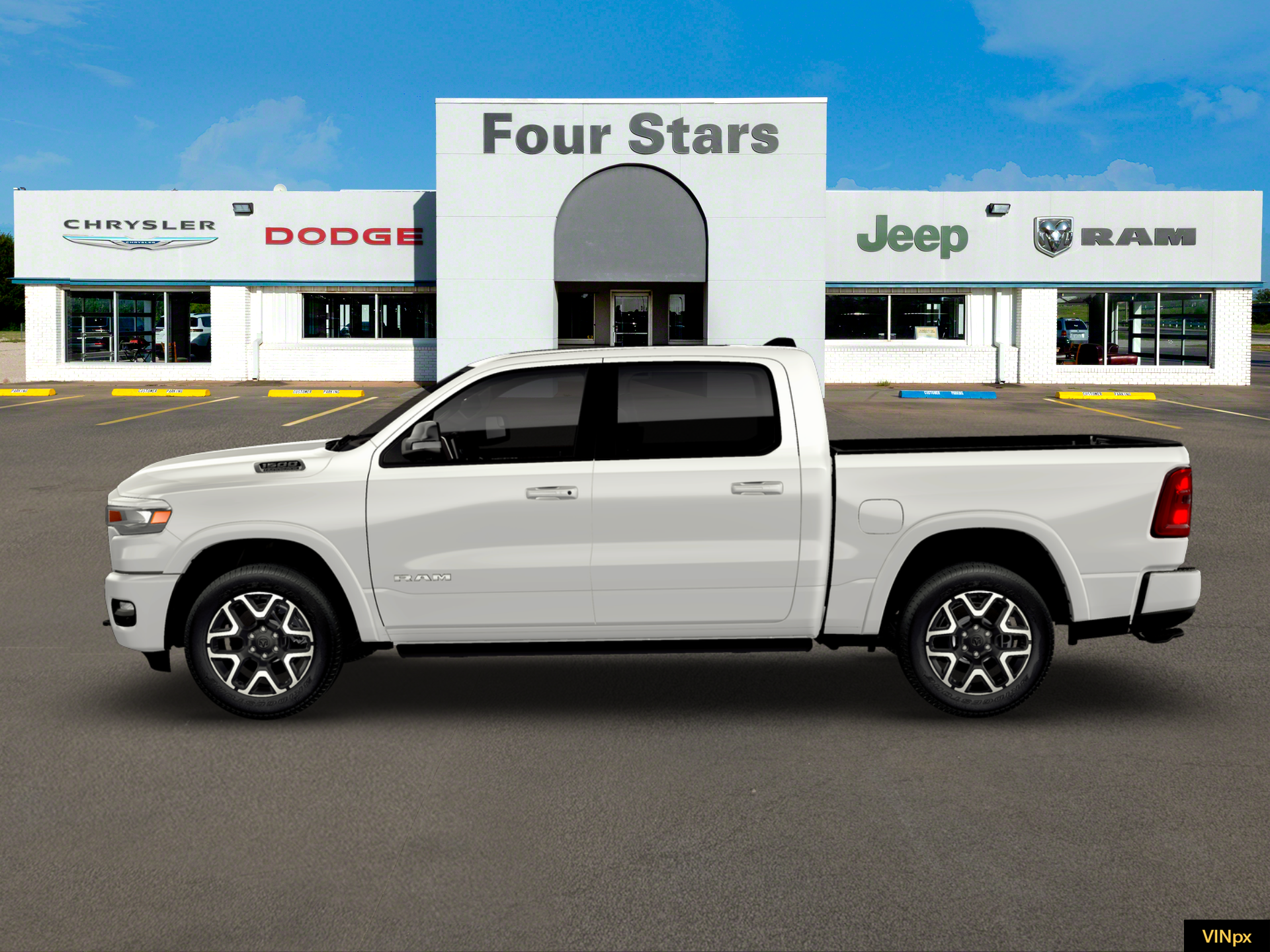 2026 RAM Ram 1500 RAM 1500 LARAMIE CREW CAB 4X4 5'7' BOX