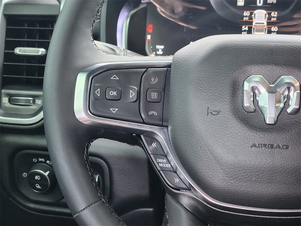 2026 RAM 1500 Laramie Crew Cab 4x4 5'7' Box