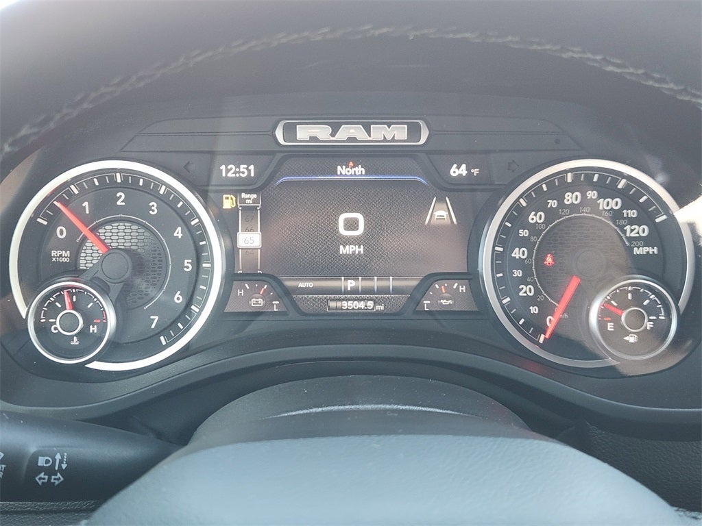 2026 RAM 1500 Laramie Crew Cab 4x4 5'7' Box