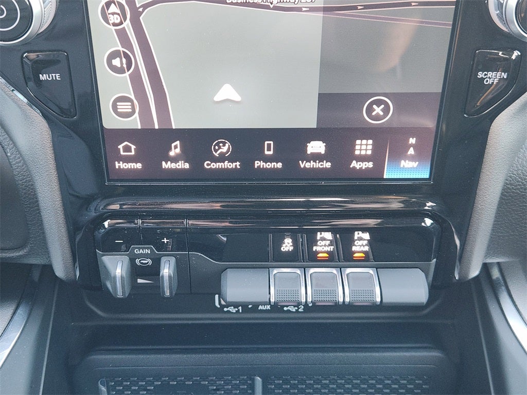 2026 RAM 1500 Laramie Crew Cab 4x4 5'7' Box