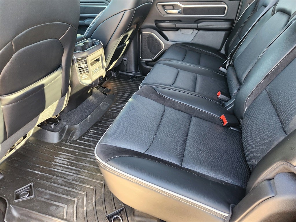 2026 RAM 1500 Laramie Crew Cab 4x4 5'7' Box