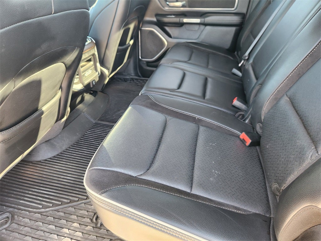 2022 RAM 1500 Laramie Crew Cab 4x4 5'7' Box