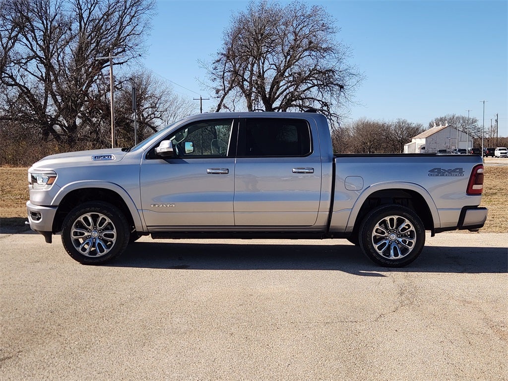 2022 RAM 1500 Laramie Crew Cab 4x4 5'7' Box