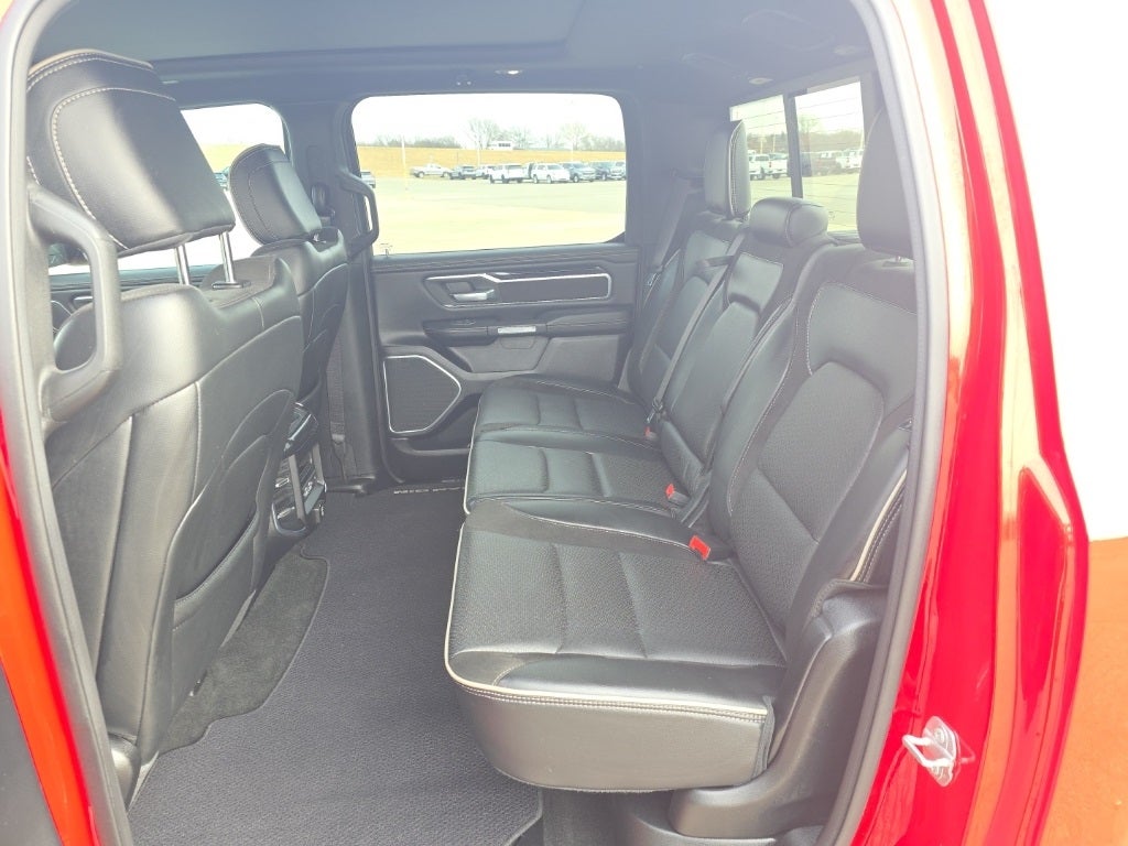 2021 RAM 1500 Laramie Crew Cab 4x4 5'7' Box